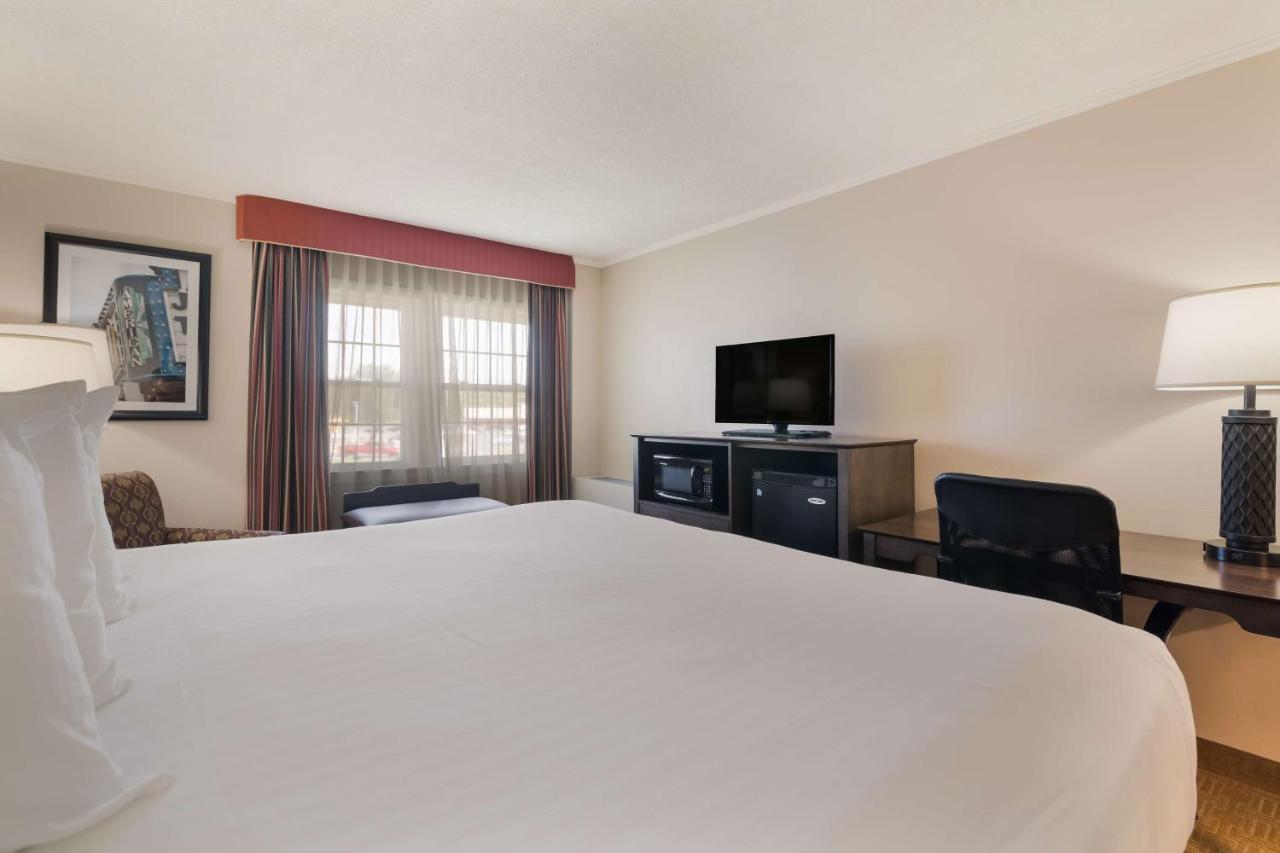 Best Western University Inn Canton Luaran gambar